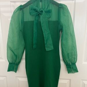 Elegant Green Sheer Sleeve Dress
